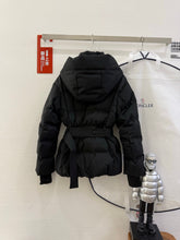 MONCLER 25S COAT IN BLACK 036